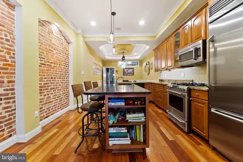Kitchen - 1009 S Clinton St, Baltimore, MD 21224 photo 1 of 7