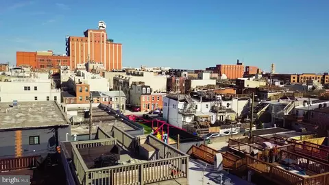 View/Area - 1009 S Clinton St, Baltimore, MD 21224 photo 3 of 3