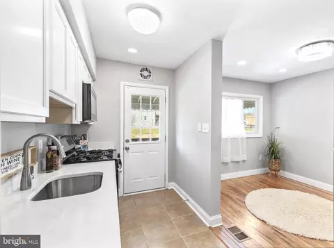 Kitchen - 2130 Koko Ln, Baltimore, MD 21216 photo 3 of 3