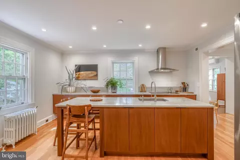 Kitchen - 406 Northway, Baltimore, MD 21218 photo 8 of 9