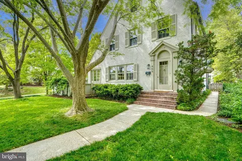 Exterior - 406 Northway, Baltimore, MD 21218 photo 3 of 11