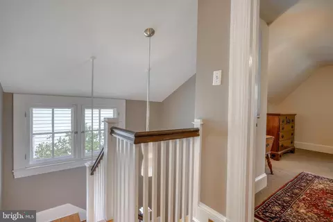 Entry Way - 406 Northway, Baltimore, MD 21218 photo 8 of 10