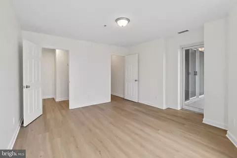 Bedroom - 100 Harborview Dr #507, Baltimore, MD 21230 photo 1 of 2