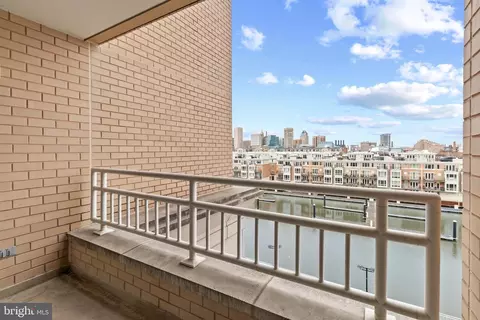 Exterior - 100 Harborview Dr #507, Baltimore, MD 21230 photo 3 of 13