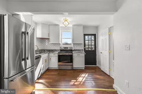 Kitchen - 2701 Beechland Ave, Baltimore, MD 21214 photo 2 of 6