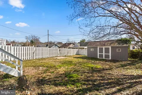 Exterior - 2701 Beechland Ave, Baltimore, MD 21214 photo 8 of 10