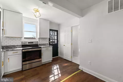 Kitchen - 2701 Beechland Ave, Baltimore, MD 21214 photo 3 of 6