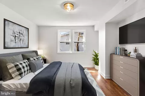Bedroom - 2701 Beechland Ave, Baltimore, MD 21214 photo 1 of 2