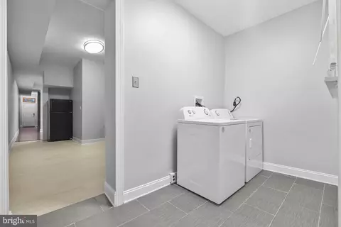 4102 Walrad St, Baltimore, MD 21229 photo 9