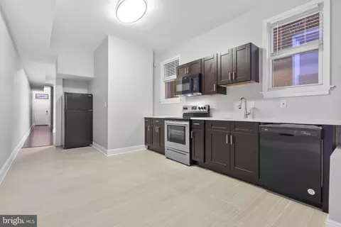 4102 Walrad St, Baltimore, MD 21229 photo 8
