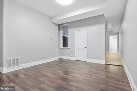4102 Walrad St, Baltimore, MD 21229 photo 6