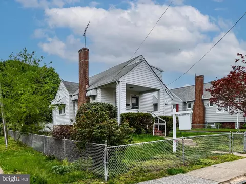 4210 5th St, Brooklyn, MD 21225