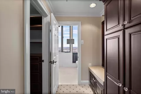 Entry Way - 10 E Lee St #2804, Baltimore, MD 21202 photo 4 of 4