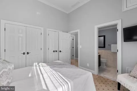 Bedroom - 10 E Lee St #2804, Baltimore, MD 21202 photo 7 of 7