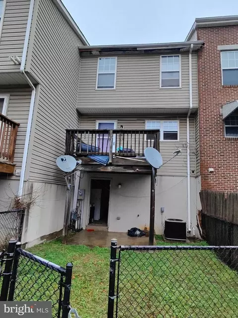 772 Dr Benjamin Quarles Pl, Baltimore, MD 21201 photo 3