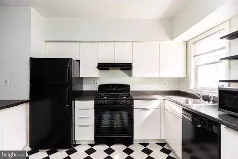 Kitchen - 761 Carroll St, Baltimore, MD 21230 photo 3 of 5