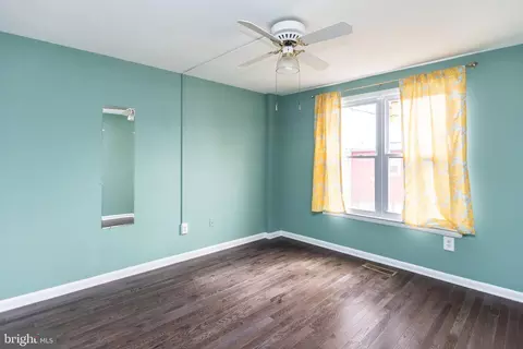Bedroom - 761 Carroll St, Baltimore, MD 21230 photo 1 of 4