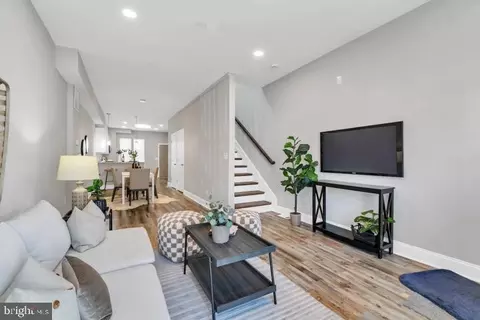 Living - 1935 E Lafayette Ave, Baltimore, MD 21213 photo 3 of 6