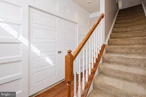 Entry Way - 714 S Macon St, Baltimore, MD 21224 photo 2 of 3