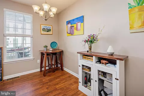 Entry Way - 714 S Macon St, Baltimore, MD 21224 photo 3 of 3