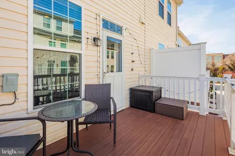 Exterior - 714 S Macon St, Baltimore, MD 21224 photo 3 of 6