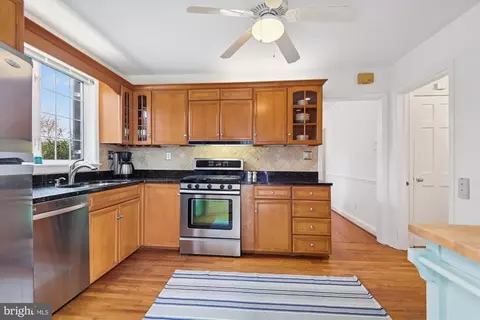 Kitchen - 110 Taplow Rd, Baltimore, MD 21212 photo 4 of 5