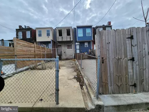 2232 E Oliver St, Baltimore, MD 21213 photo 14