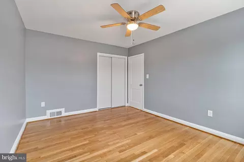 Bedroom - 1218 Meridene Dr, Baltimore, MD 21239 photo 2 of 3