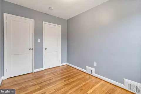 Bedroom - 1218 Meridene Dr, Baltimore, MD 21239 photo 3 of 3