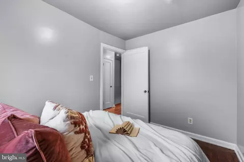 Bedroom - 4522 Mountview Rd, Baltimore, MD 21229 photo 5 of 5