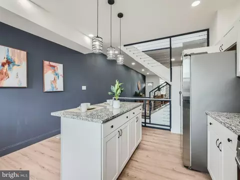 Kitchen - 2807 Erdman Ave, Baltimore, MD 21213 photo 4 of 5