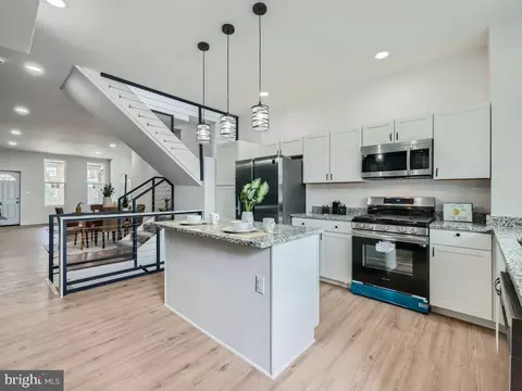 Kitchen - 2807 Erdman Ave, Baltimore, MD 21213 photo 3 of 5