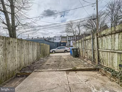 View/Area - 2807 Erdman Ave, Baltimore, MD 21213 photo 1 of 1