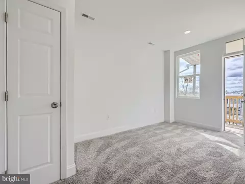 Bedroom - 2807 Erdman Ave, Baltimore, MD 21213 photo 3 of 4