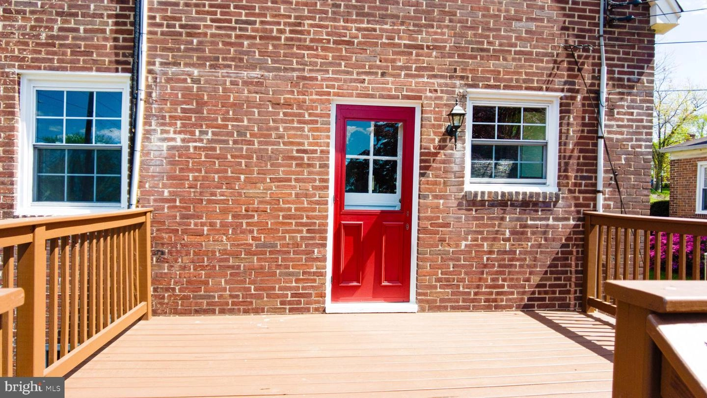Exterior - 4000 Third St, Baltimore Highlands, MD 21225 photo 10 of 15