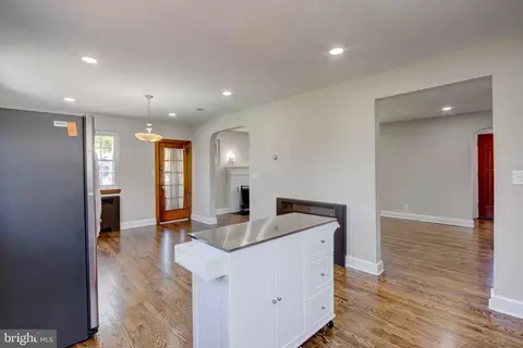 Living - 4000 Third St, Baltimore Highlands, MD 21225 photo 2 of 2
