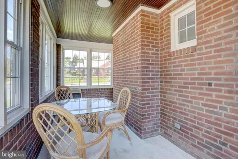 Exterior - 4000 Third St, Baltimore Highlands, MD 21225 photo 5 of 15