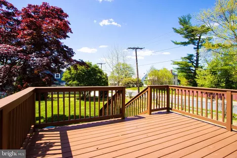 Exterior - 4000 Third St, Baltimore Highlands, MD 21225 photo 12 of 15