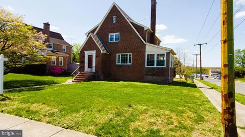 Exterior - 4000 Third St, Baltimore Highlands, MD 21225 photo 3 of 15