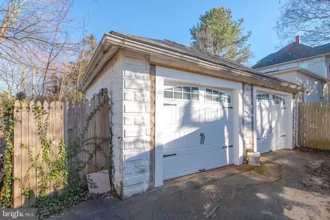 Exterior - 3900 Chesley Ave, Baltimore, MD 21206 photo 7 of 7