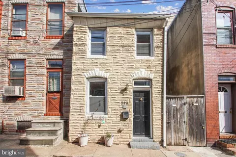 313 S Chapel St S, Baltimore, MD 21231