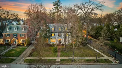 View/Area - 304 Northway, Baltimore, MD 21218 photo 1 of 7