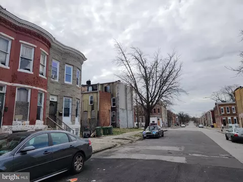 View/Area - 1011 Appleton St, Baltimore, MD 21217 photo 1 of 2