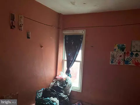 Entry Way - 1011 Appleton St, Baltimore, MD 21217 photo 3 of 3