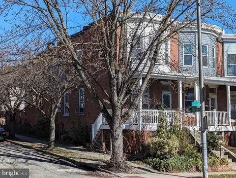 4121 Falls Rd, Baltimore, MD 21211 photo 2