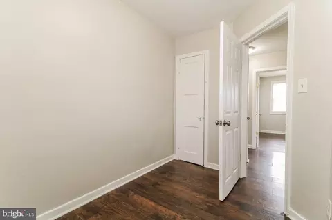 Entry Way - 36 N Athol Ave N, Baltimore, MD 21229 photo 1 of 1