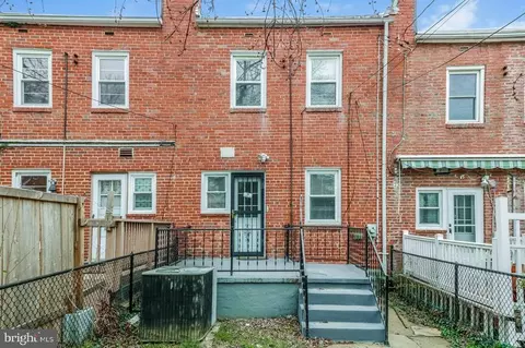 Exterior - 36 N Athol Ave N, Baltimore, MD 21229 photo 4 of 5