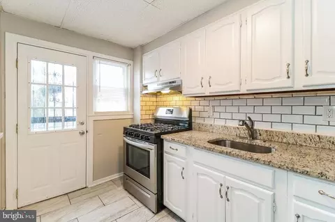 Kitchen - 36 N Athol Ave N, Baltimore, MD 21229 photo 2 of 2