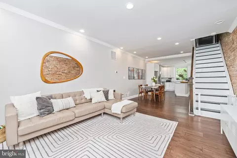 328 W Lorraine Ave, Baltimore, MD 21211