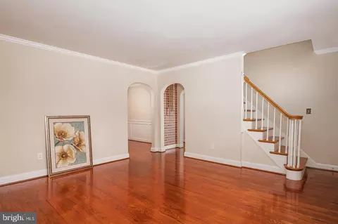 Living - 6712 Duluth Ave, Baltimore, MD 21222 photo 3 of 5